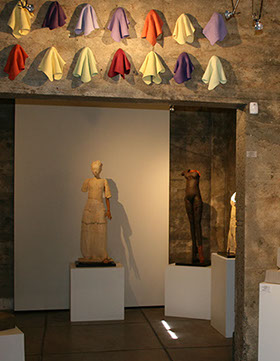 image of sculpture in gallery